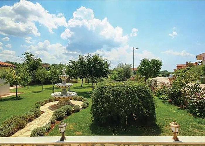 아파트 Piantade Cr 포레치