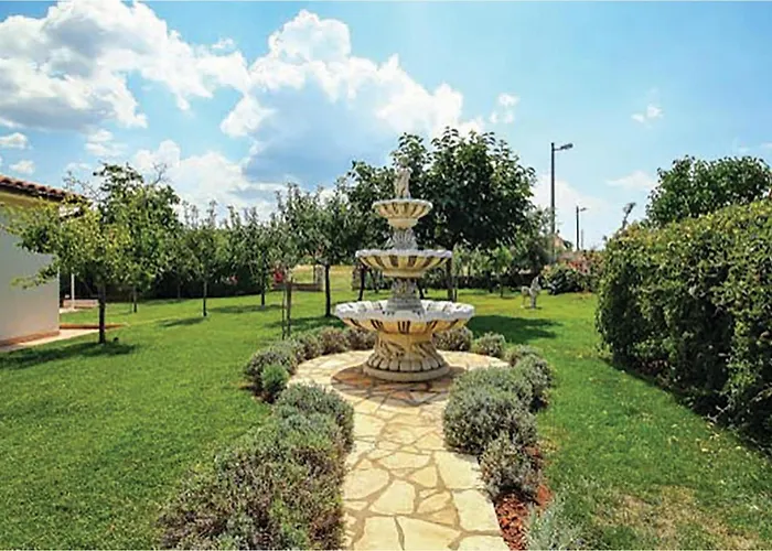 Piantade Cr 아파트 포레치