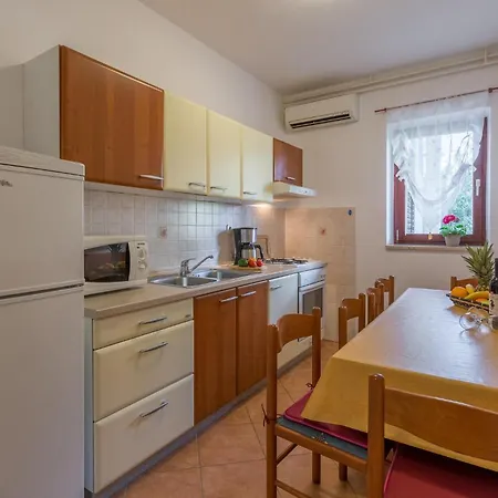 Piantade Cr Apartman